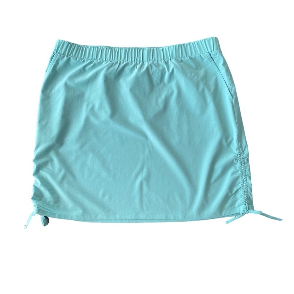 NWT Chico’s Zenergy ruched light green skirt, size 14 - Picture 2 of 6